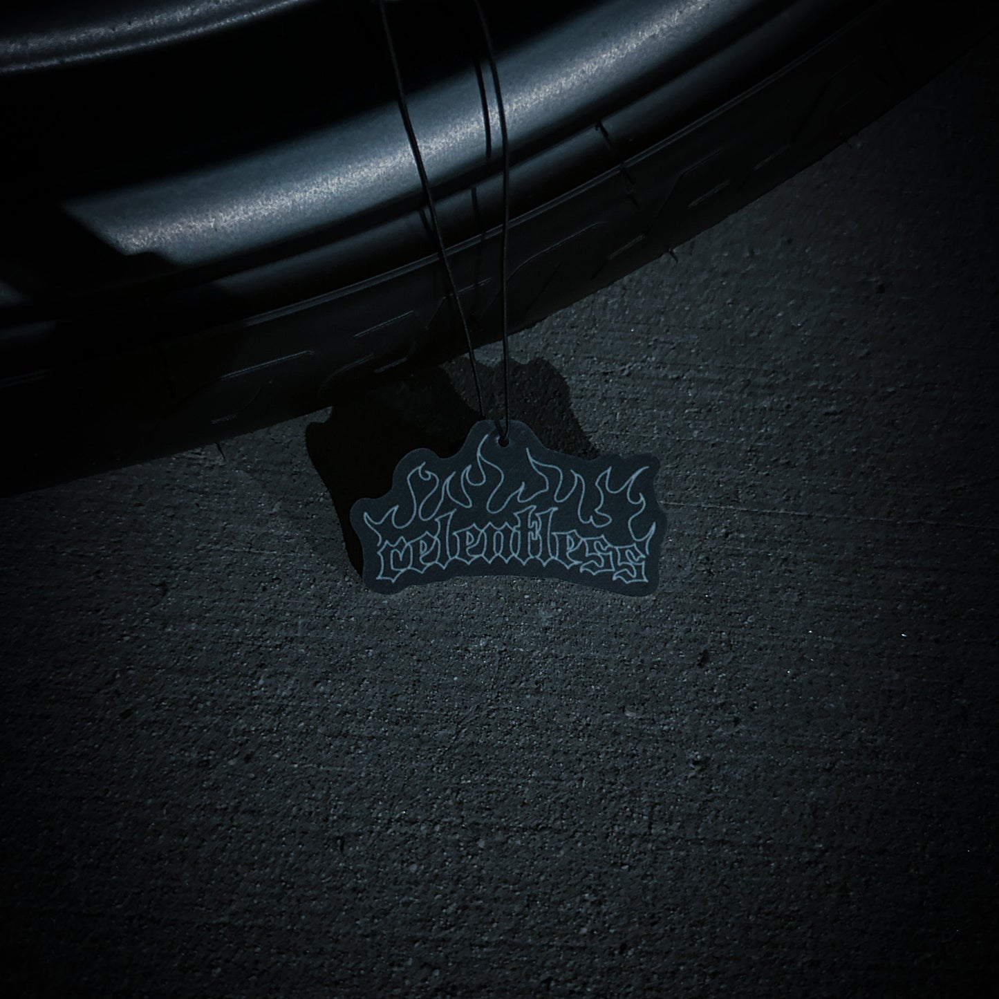 FLAME RELENTLESS AIR FRESHENER